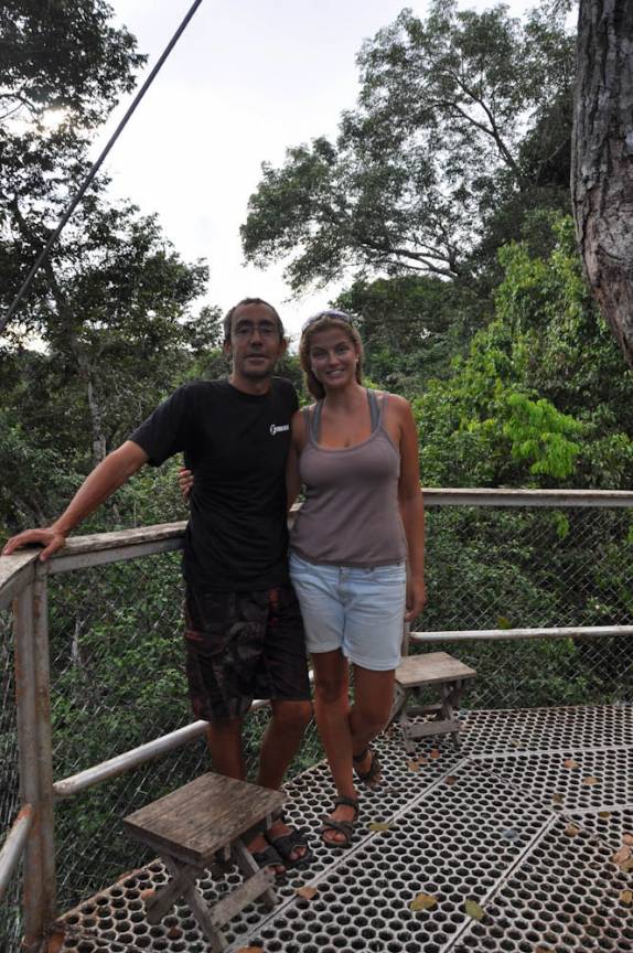 Em uma plataforma sobre a copa das árvores, na reserva de Iwokrama, na Guiana